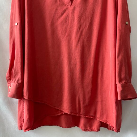 Soft Surroundings Womens Red Roll Tab Sleeve V-Neck Side Slit Blouse Top Size L - Picture 3 of 12
